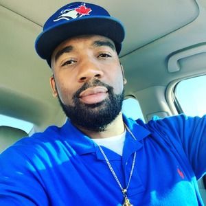 Meet your Posher, Corey